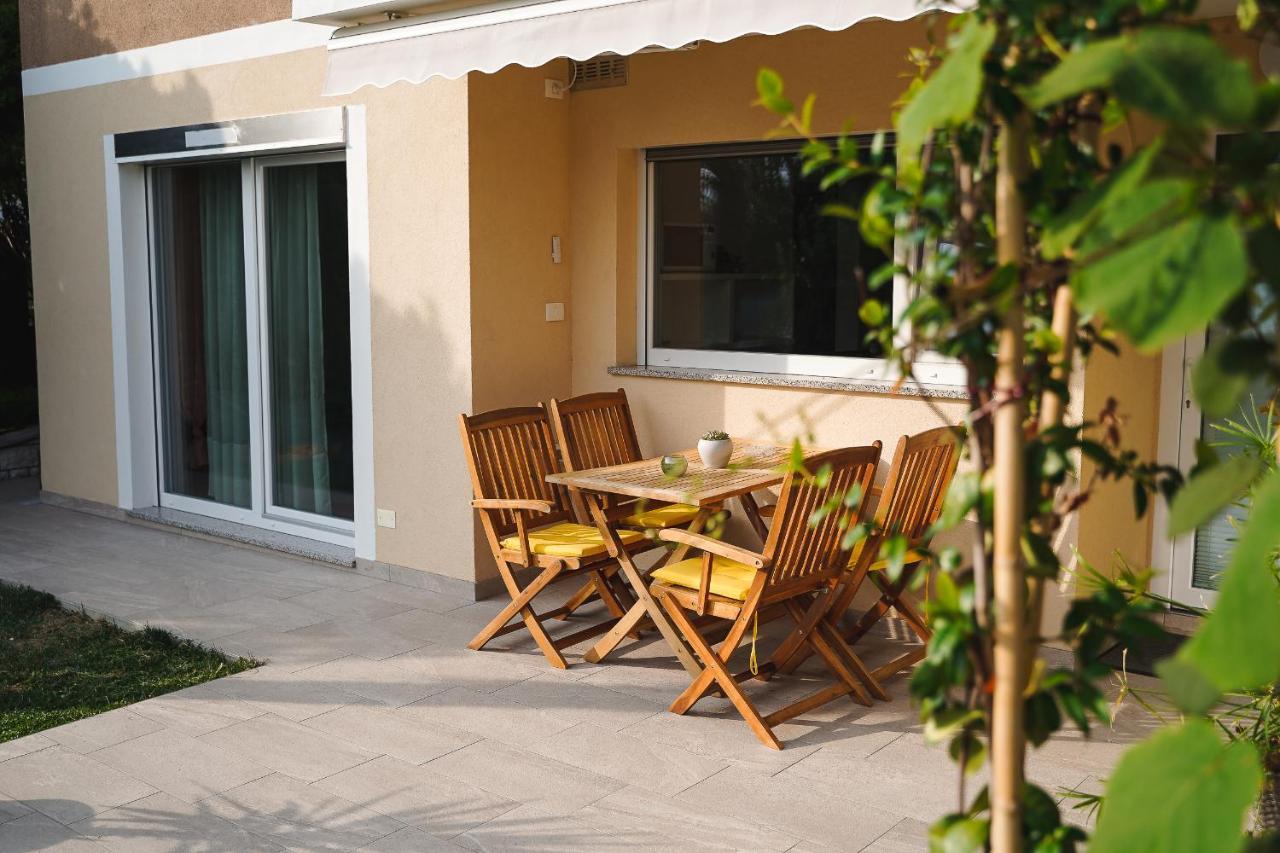 Garden View Apartments Ankaran Exterior photo